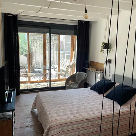 Juliette Bed and Breakfast Μονπελιέ